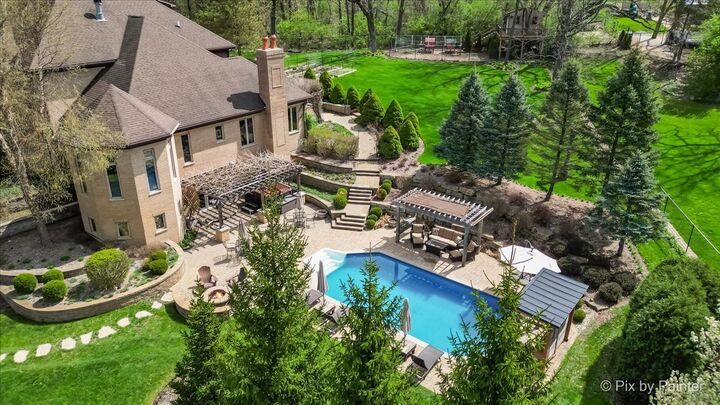 Property Photo: 10018 Haegers Bend Road IL 60010