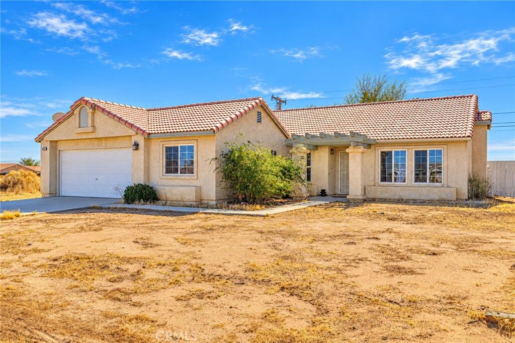 Property Photo:  9020 Redwood Boulevard  CA 93505 