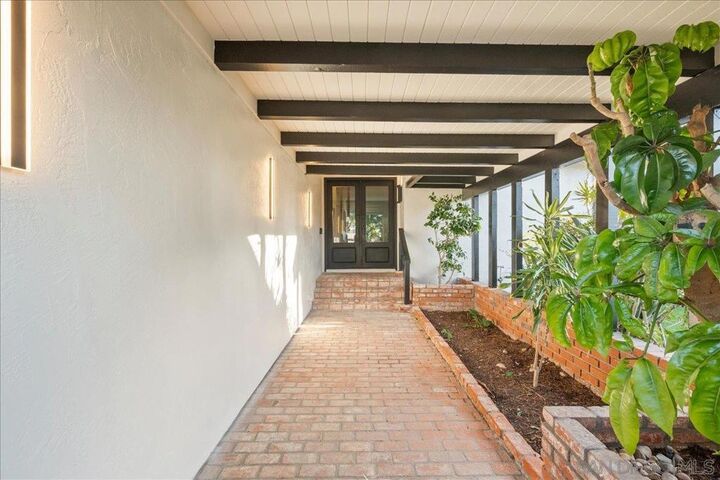 Property Photo: 6268 Lance Place CA 92120