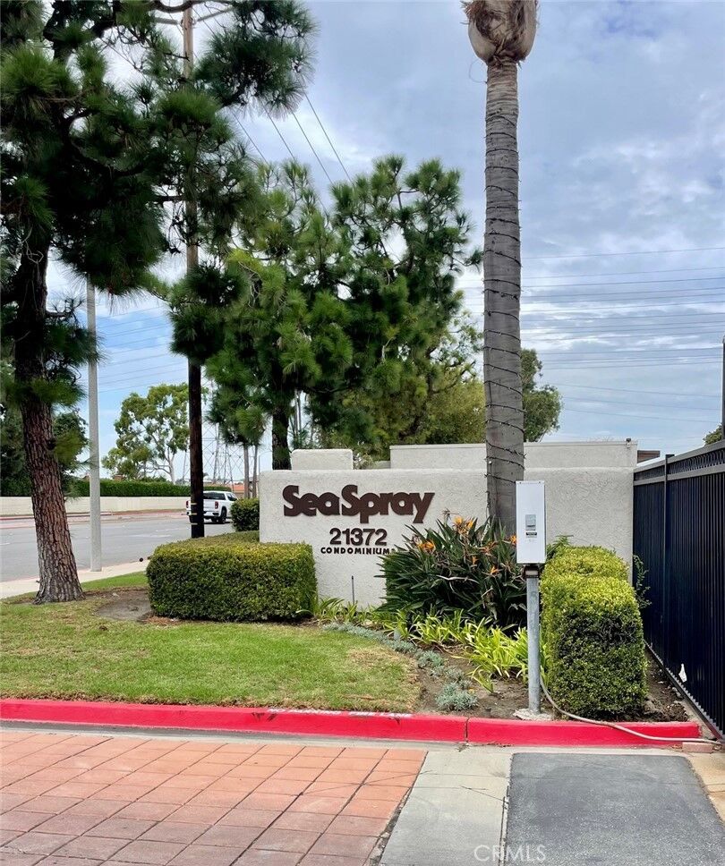 Property Photo: 21372 Brookhurst Street 727 CA 92646
