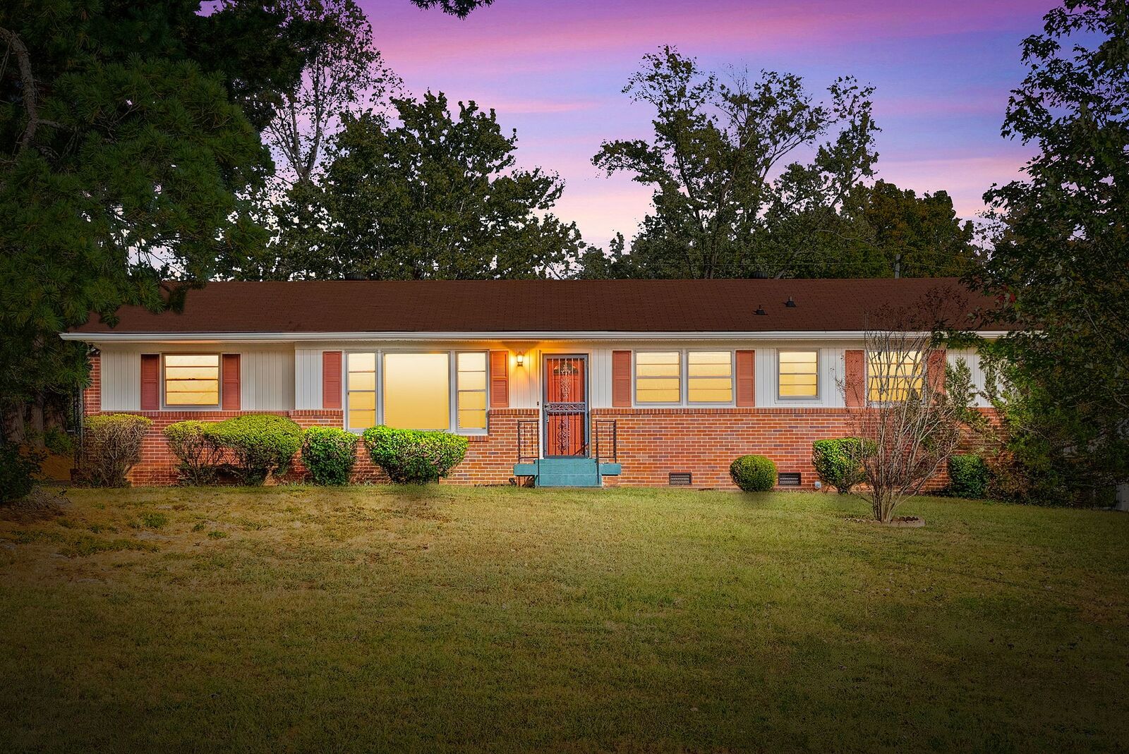 Property Photo:  407 W Coy Cir  TN 37043 
