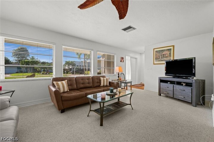 Property Photo:  4029 SE 3rd Avenue  FL 33904 