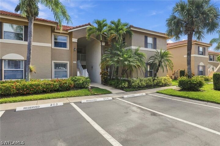 Property Photo: 6560 Huntington Lakes Circle 104 FL 34119