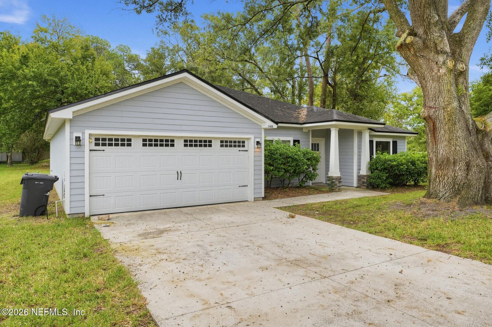 Property Photo: 11435 W Court Boulevard FL 32218