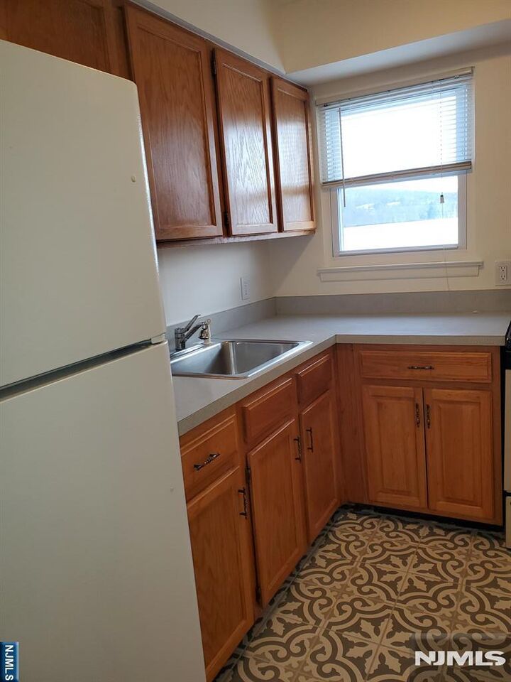 Property Photo: 100 Pierson Miller C52 NJ 07442