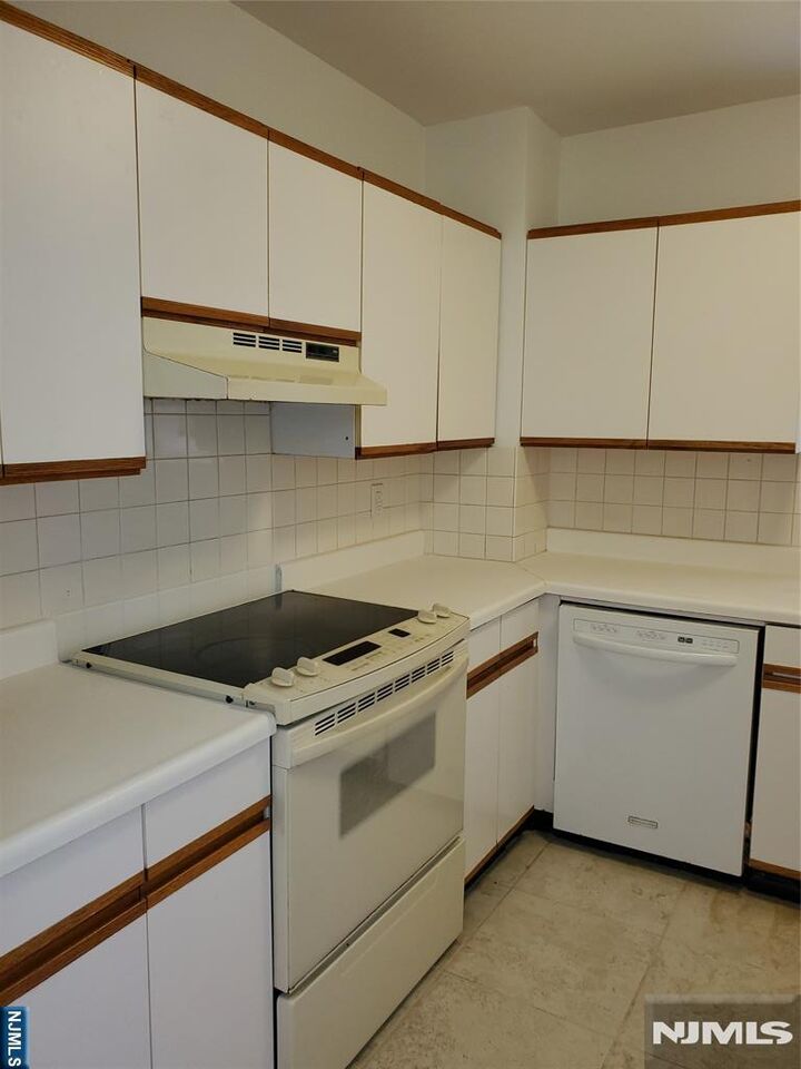 Property Photo: 100 Pierson Miller Drive C1 NJ 07442