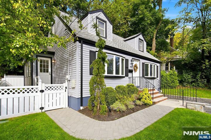 Property Photo:  686 Broad Street  NJ 07003 