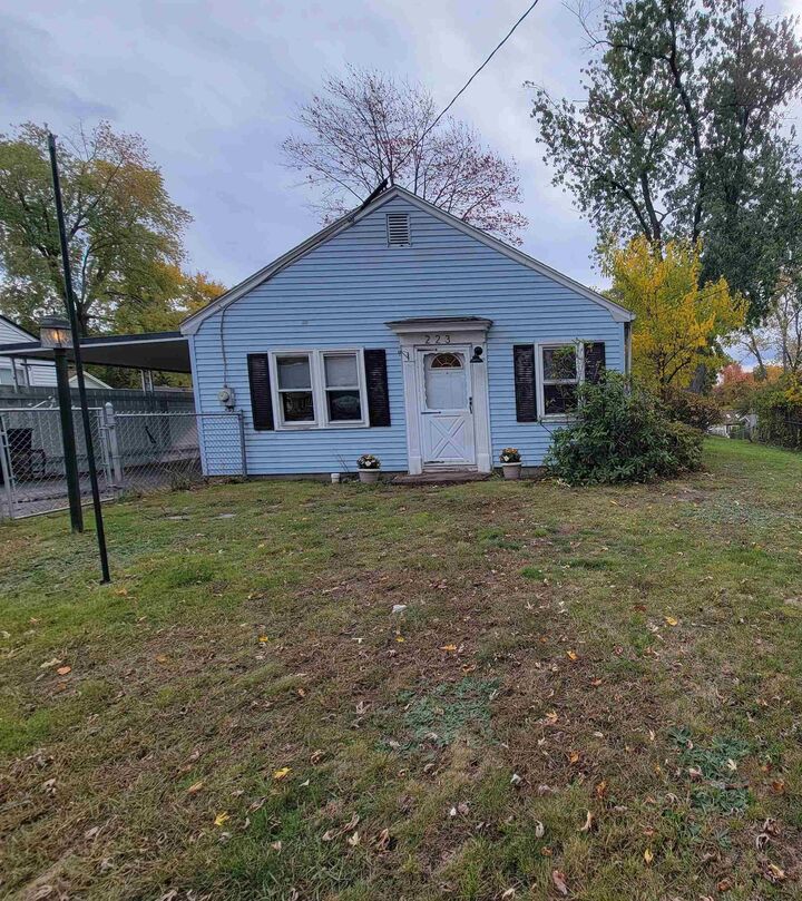 Property Photo:  223 Melrose Street  NH 03109 