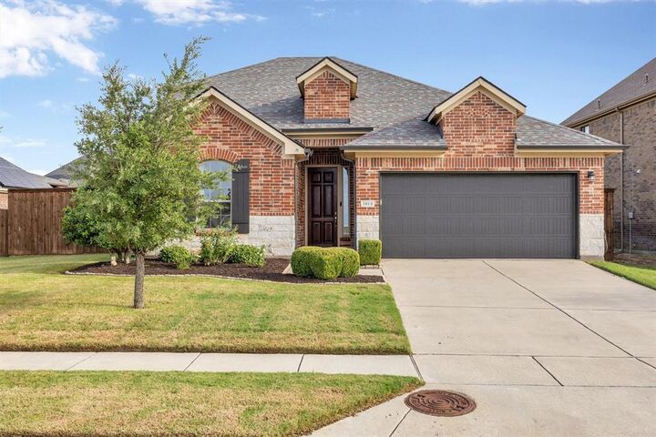 Property Photo: 3014 Aurora Mist Drive TX 75068