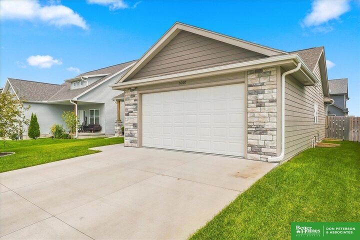 Property Photo: 3050 Cottage Grove Lane NE 68025
