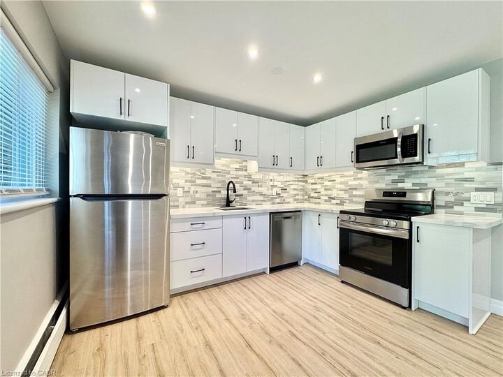 Property Photo:  410 Hazel Street 303  ON N2L 3P7 