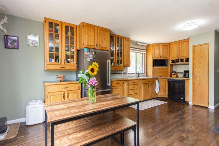 Property Photo:  6308 61 Avenue  AB T4N 5R8 