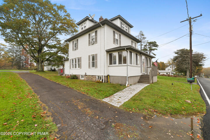Property Photo:  1577 Prospect Street  PA 18466 