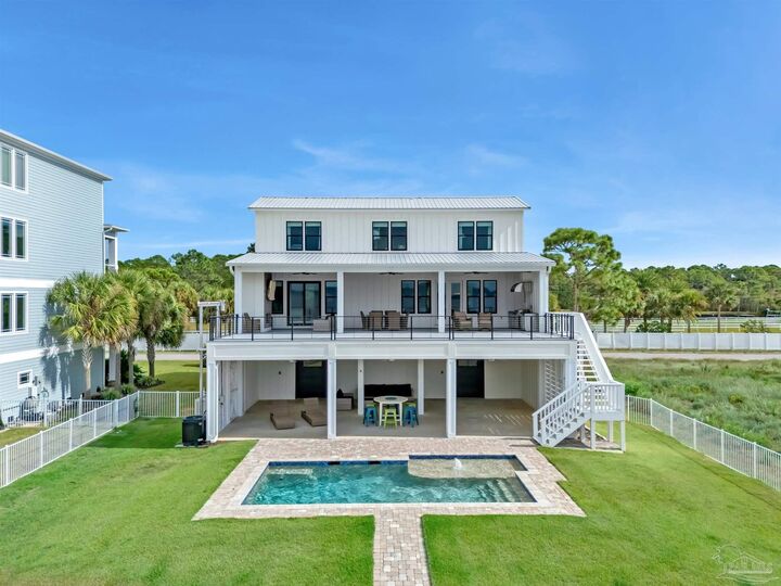 Property Photo:  5342 Pale Moon Dr  FL 32507 