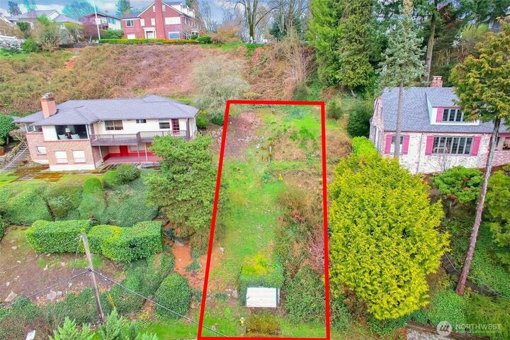 Property Photo: 3502 E Terrace Street WA 98122