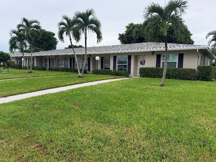 Property Photo: 2521 Juniper Drive 11-C FL 33445