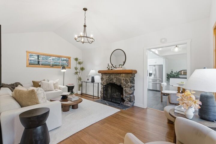 Property Photo:  1971 Cordilleras Road  CA 94062 