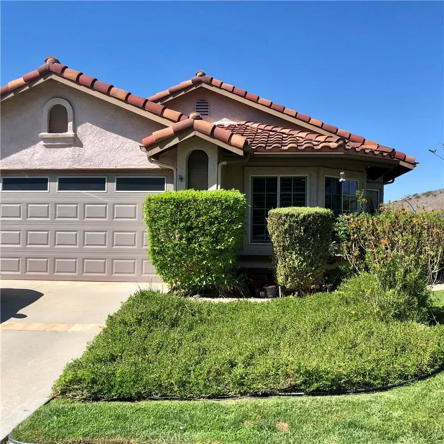 Property Photo: 1 S Montilla CA 92672