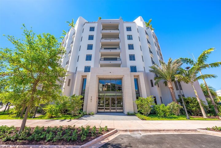 Property Photo:  701 Valencia Ave 501  FL 33134 