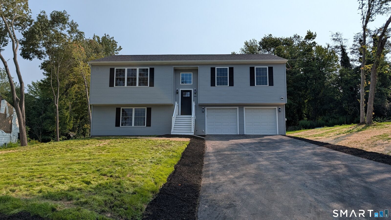 Property Photo:  544 Wintergreen Avenue  CT 06514 