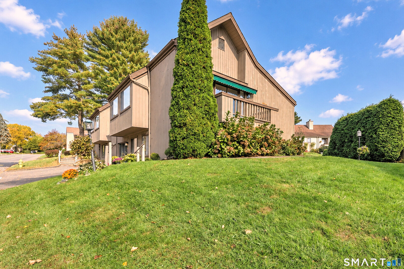 Property Photo: 443 North Trail B CT 06614