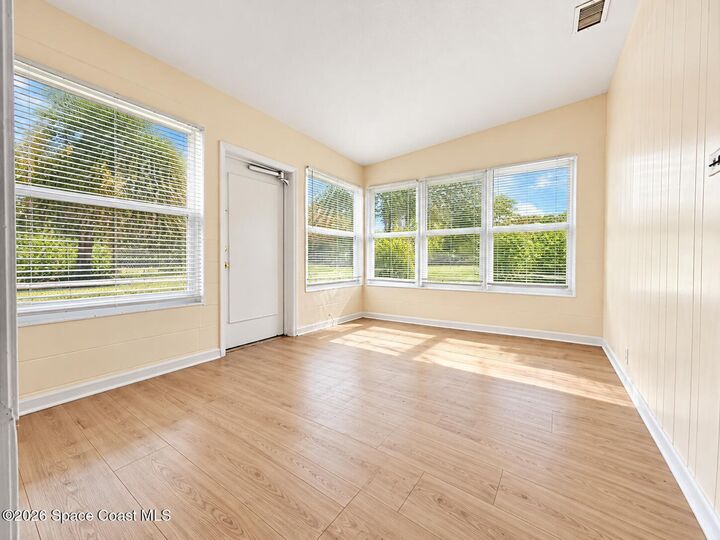 Property Photo: 819 W Highland Drive FL 32922