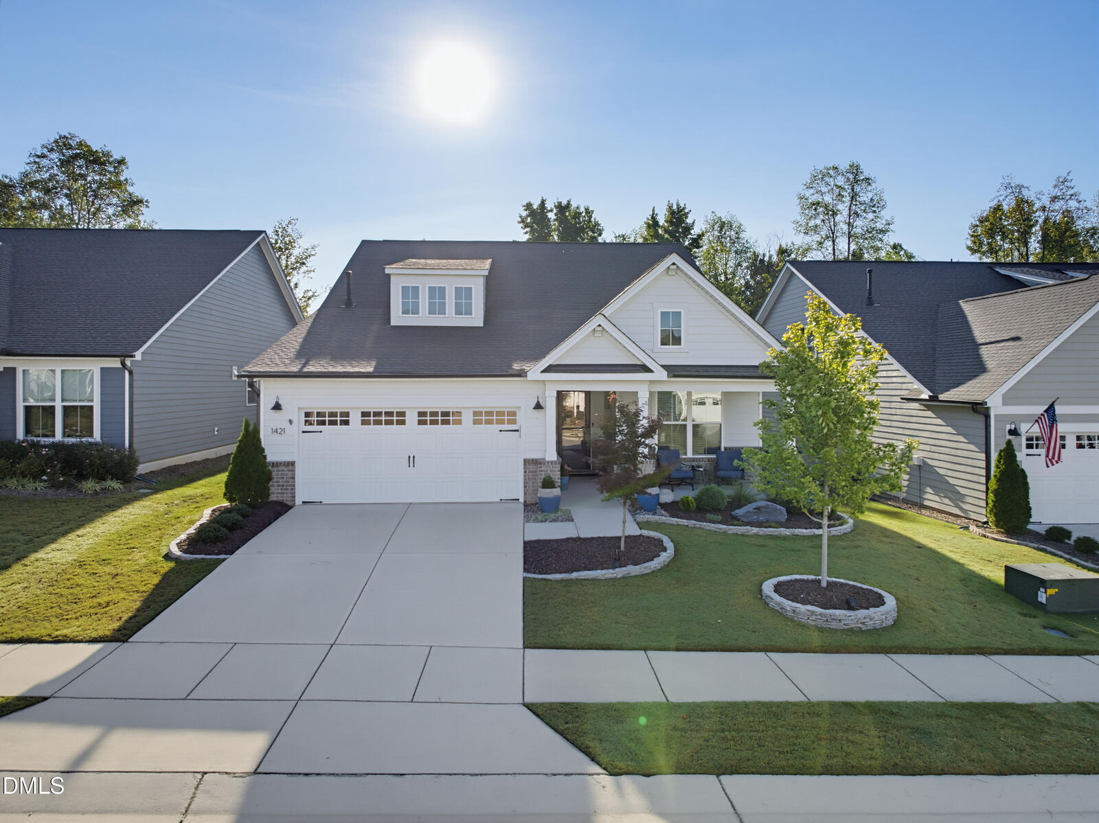 Property Photo:  1421 Rose Gum Way  NC 27526 