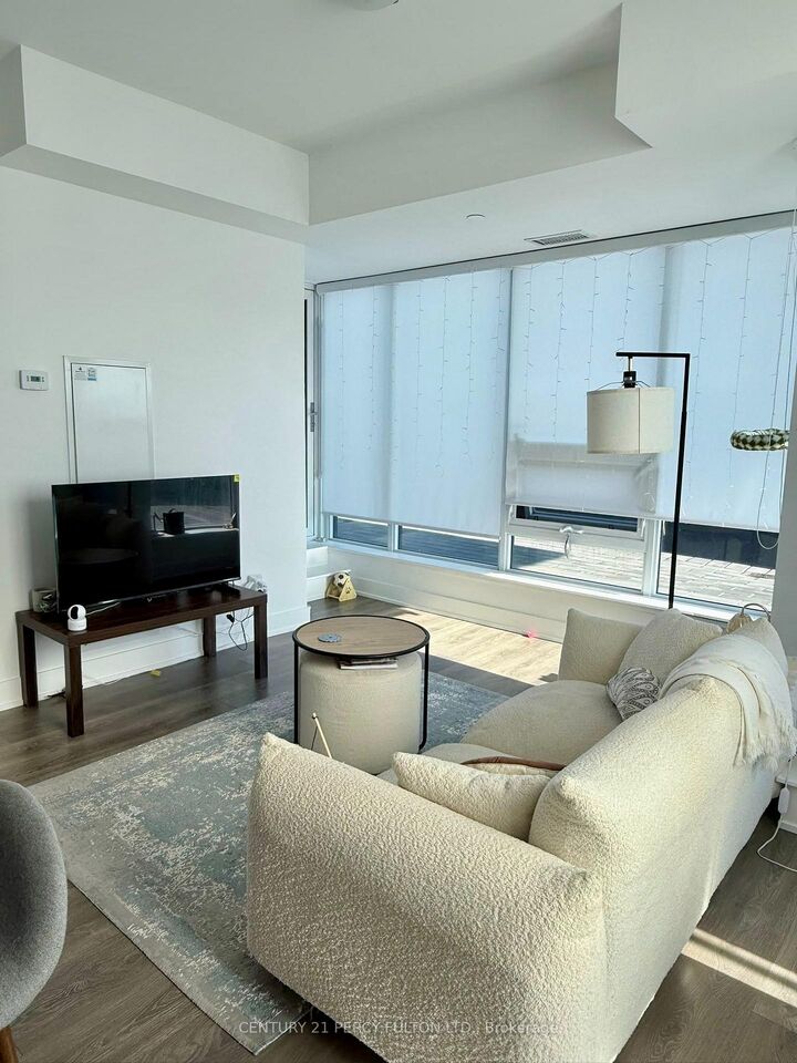Property Photo: 2489 Taunton Road 509 ON L6H 3R9