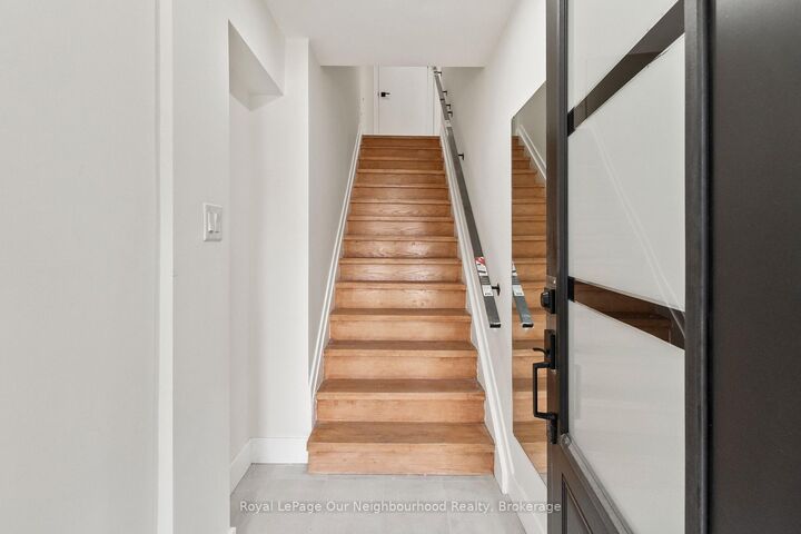 Property Photo:  513 Parkhill Road W C  ON K9H 3J4 