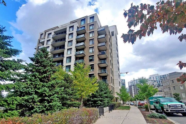 Property Photo:  111 Upper Duke Crescent 610  ON L6G 0C8 