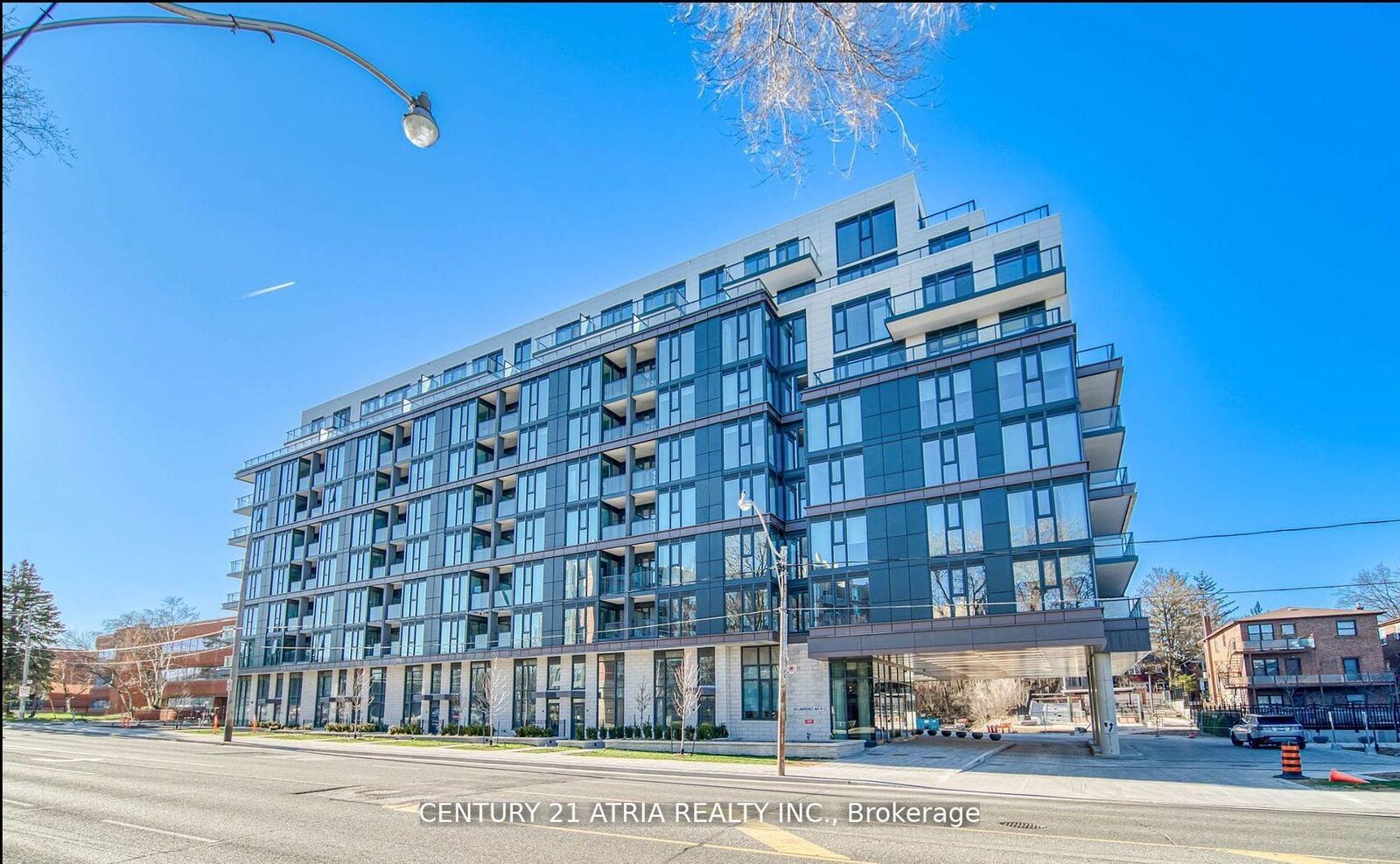 Photo de la propriété:  250 Lawrence Avenue W 101  ON M4M 1B1 