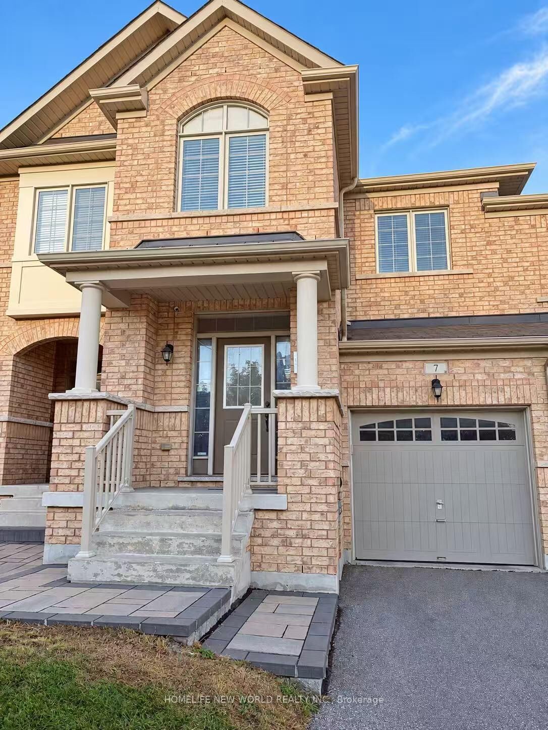 Property Photo:  7 Port Arthur Crescent  ON L4E 1B5 