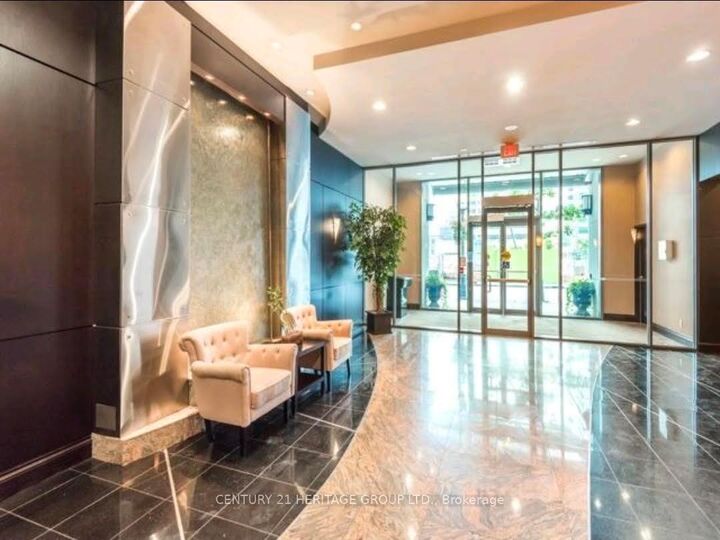 Property Photo:  30 Grand Trunk Crescent 3109  ON M5J 3A4 
