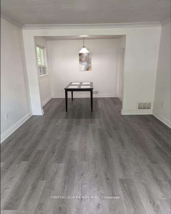 Property Photo:  38 Harding Boulevard Main  ON L4C 1S8 