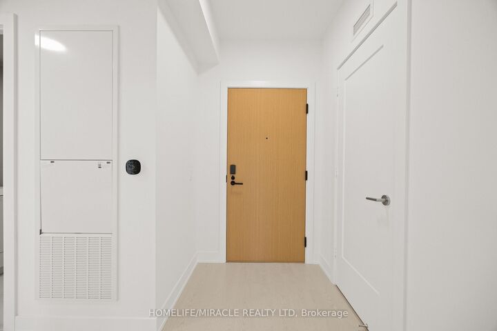 Property Photo:  25 Cordova Avenue 905  ON M9A 0E5 