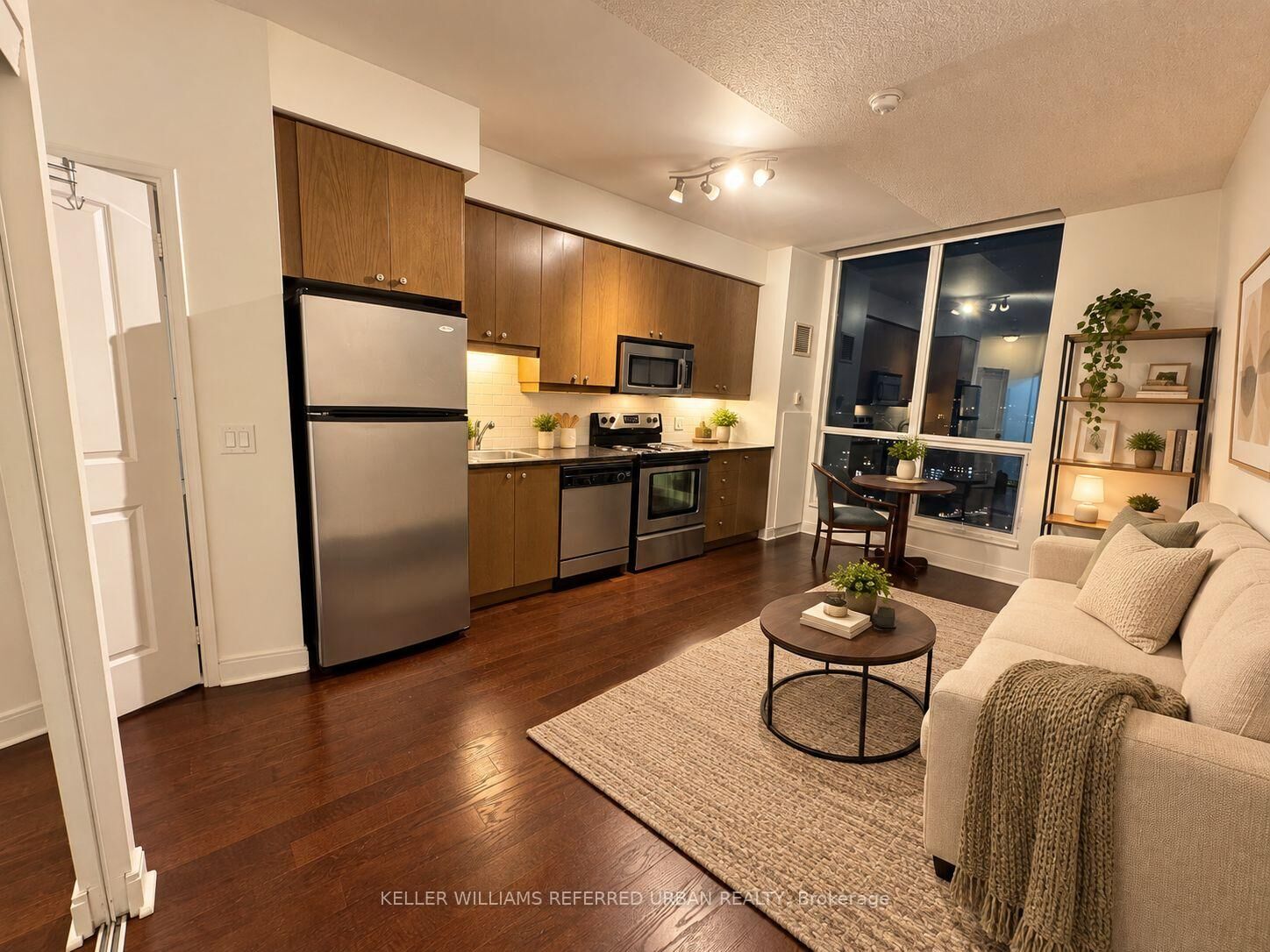Property Photo:  1 Scott Street 3109  ON M5E 1A1 