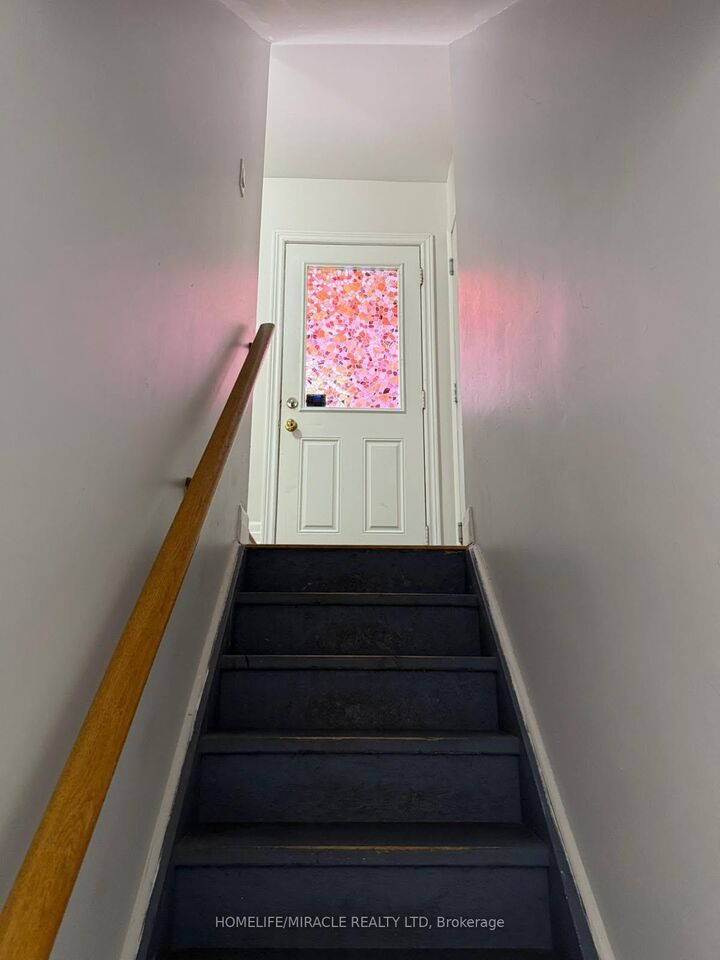 Property Photo: 66 Portstewart Crescent ON L6X 0R6