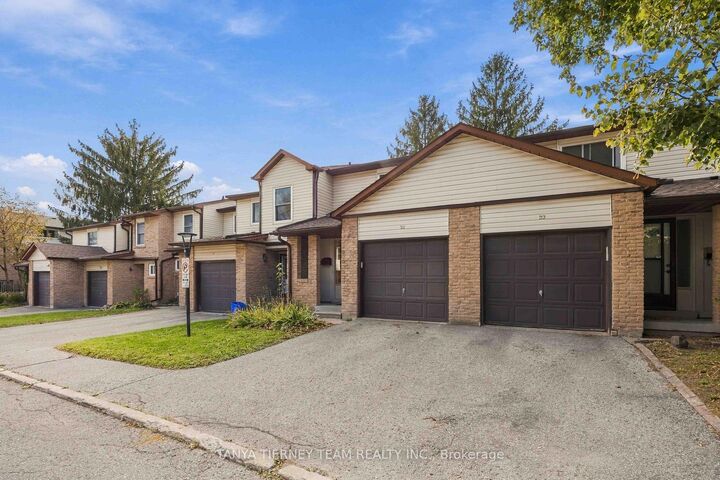 Property Photo:  1330 Trowbridge Drive 32  ON L1G 7L1 