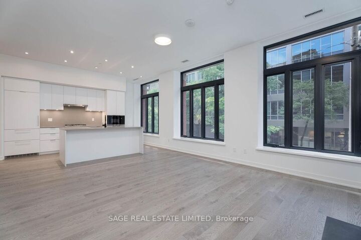 Property Photo:  22 Lombard Street 205  ON M5C 1M1 