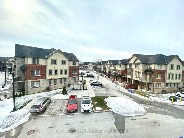 Property Photo:  42 Farley Lane  ON L9G 3K9 
