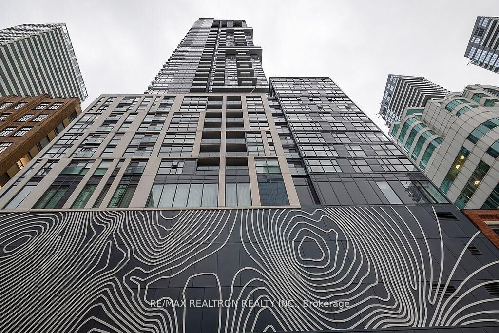 Property Photo: 87 Peter Street 3910 ON M5V 2G4