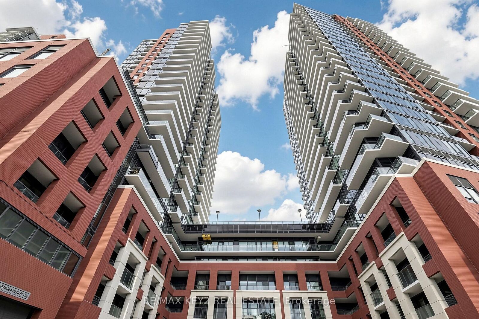 Property Photo: 4010 Eglinton Avenue W 312 ON M9A 0G5