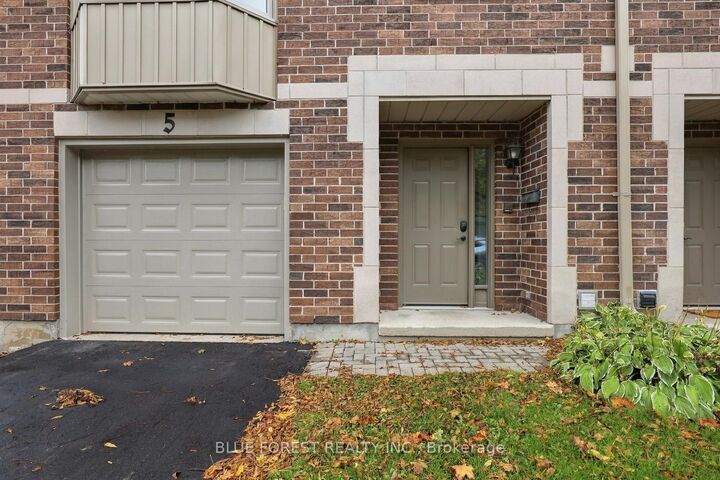 Property Photo:  1548 Richmond Street 5  ON N6G 4W7 