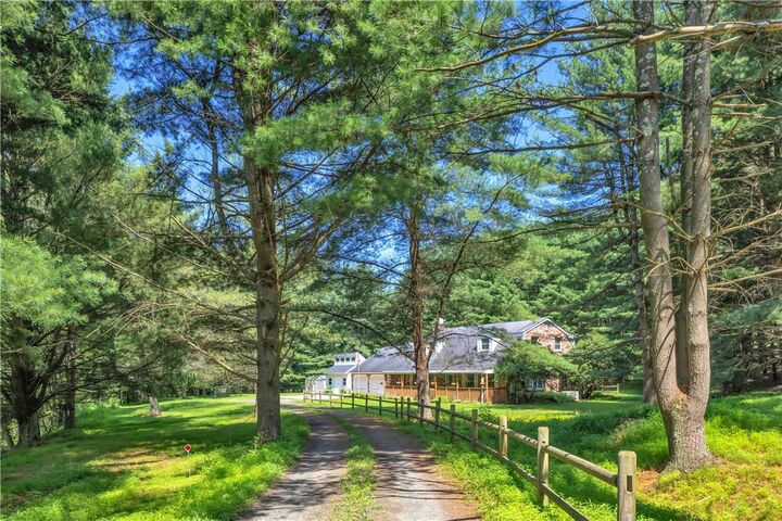 Property Photo:  162 Rea Road  PA 15681 