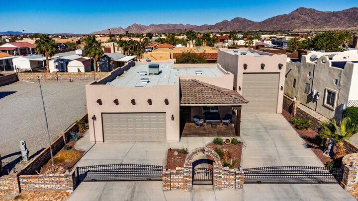 Property Photo: 14842 E 51 Street AZ 85367