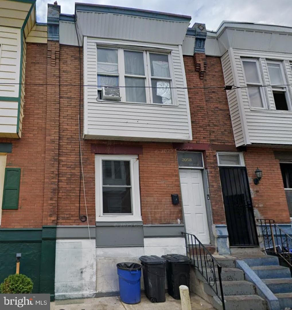 Property Photo: 2058 E Pacific Street PA 19134