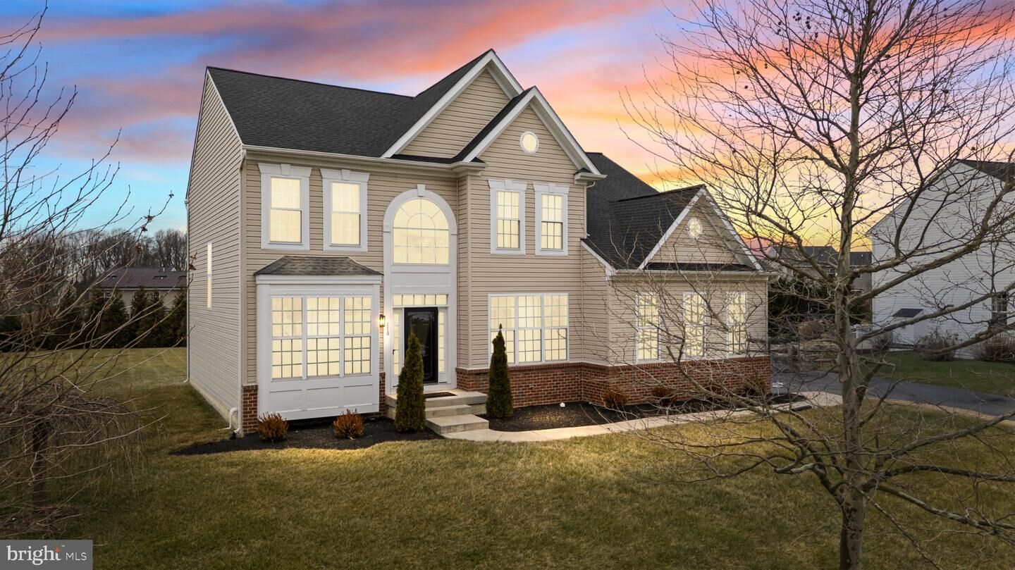 Property Photo:  110 Shannon Boulevard  DE 19709 
