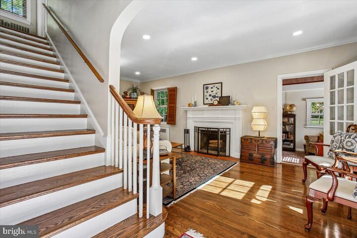 Property Photo: 6448 Spring Terrace VA 22042