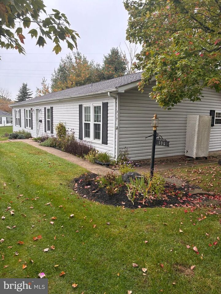 Property Photo:  414 Redbird Court  PA 18938 