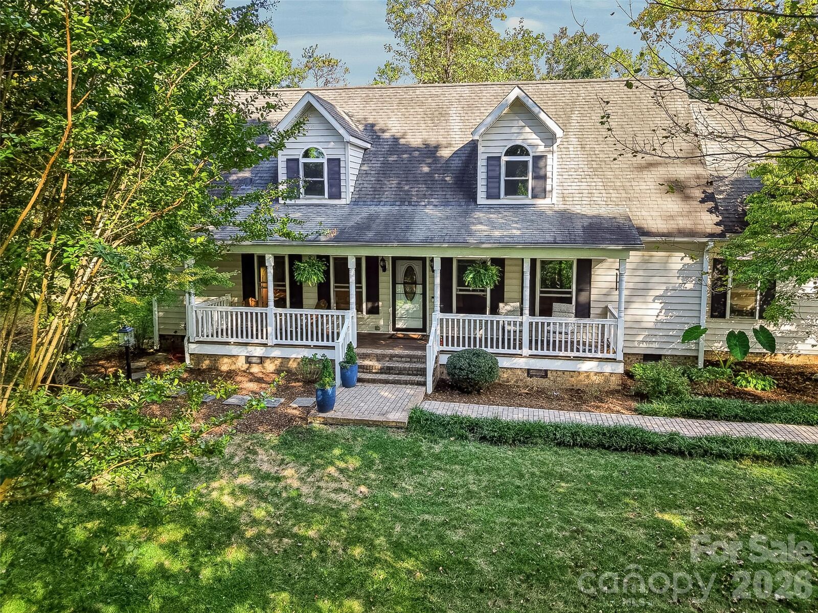 Property Photo:  2122 N Rugby Road  NC 28791 